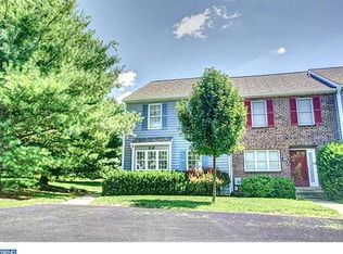 4001 Fox Pointe Ct, Glen Mills, PA 19342
