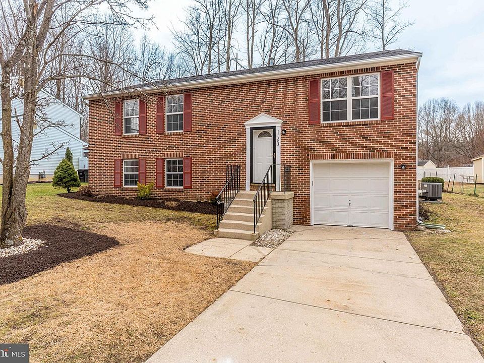 1st image of 17303 Newton Ct