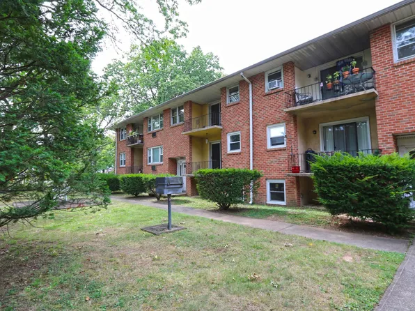 2 Westervelt Pl #C203, Clifton, NJ 07011
