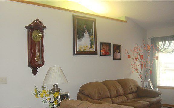 5th image of 2222 N Regency Lakes Ct