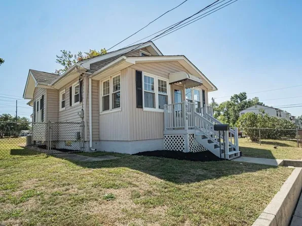 8306 Stow Rd, Pennsauken, NJ 08110