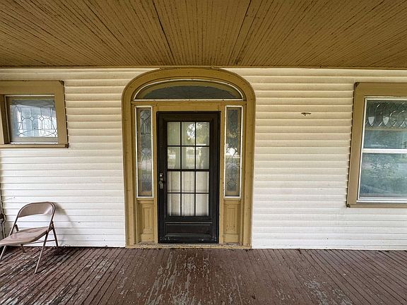 15th image of 314 N Mulberry St