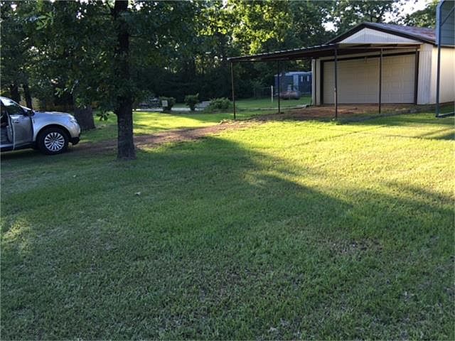 1st image of 194 E Yaupon Oak