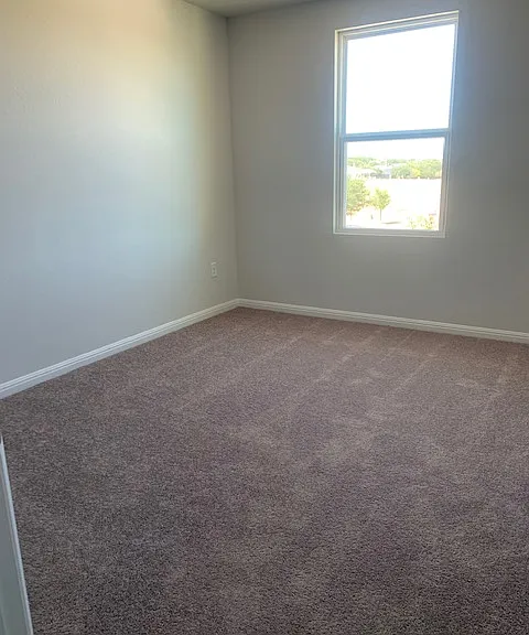 124 Martha Ln — Photo 20