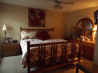 15316 Wilshire Dr, Orland Park, IL 60462