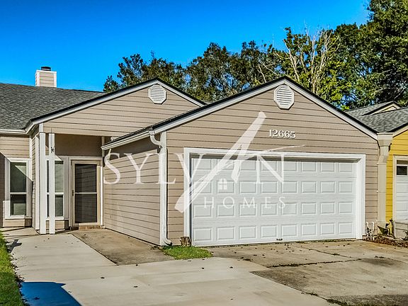 2nd image of 12665 Enchanted Hollow Dr