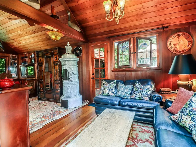 17 Hemlock Rdg — Photo 4