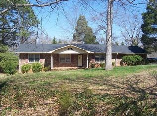 307 Forest Hills Dr, Williamston, SC 29697