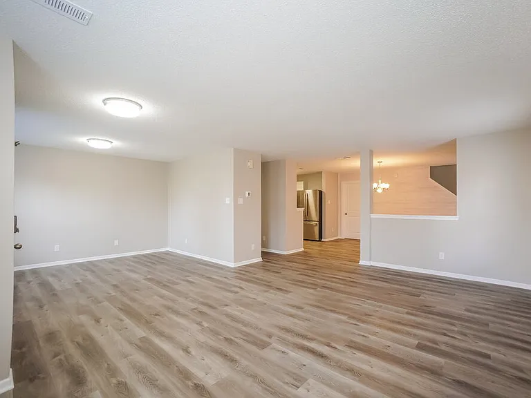 13341 All American Rd — Photo 4
