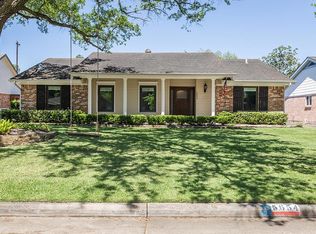 5654 Edith St, Houston, TX 77081