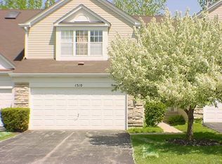 1510 Regan Ct, Hoffman Estates, IL 60192