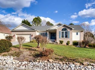 107 Santee Way, Loudon, TN 37774