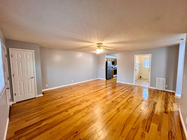 38 Long Meadow Dr #2 — Photo 5