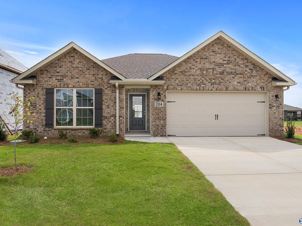 1st image of 204 Goldie Ct