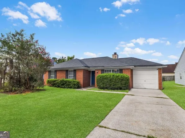 139 Little River Dr, Savannah, GA 31419