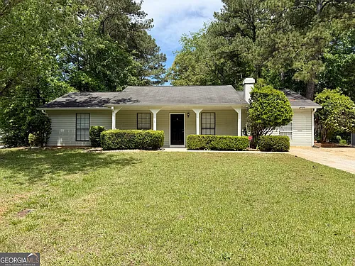 5663 Saint Thomas Dr Photo 1