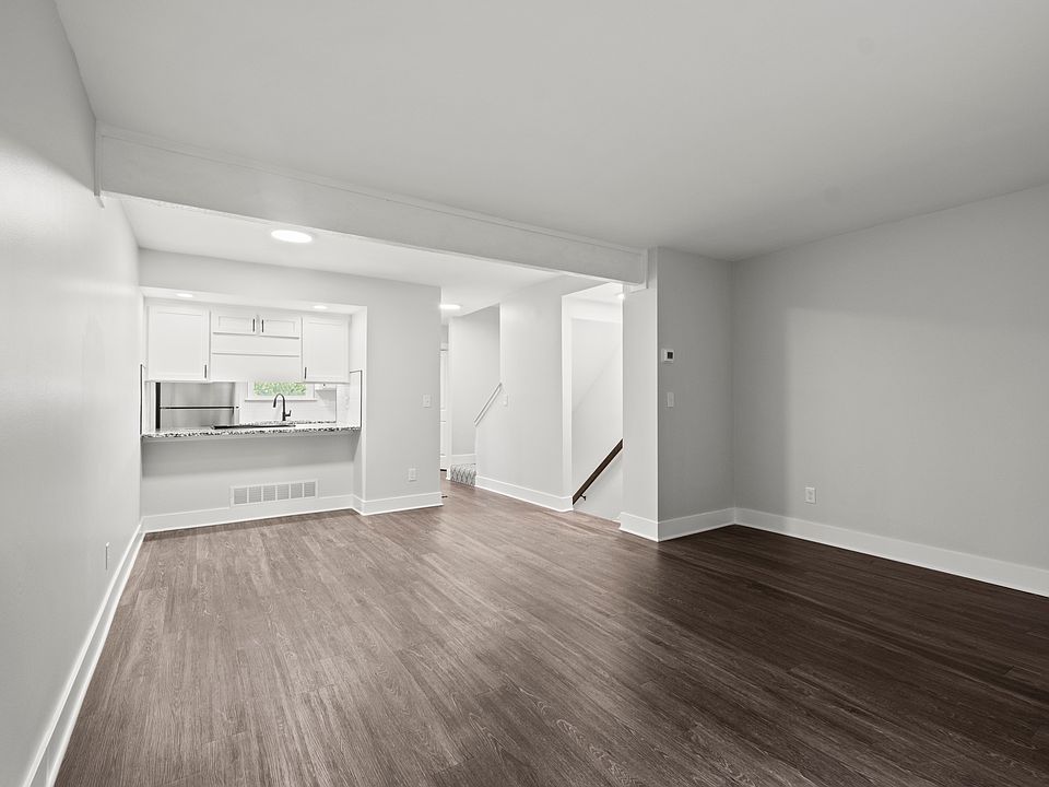 1st image of 3061 Francis St