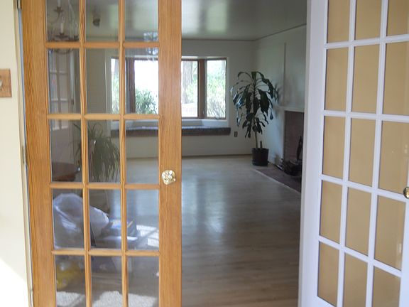 Bonus Sun Room off Living Room