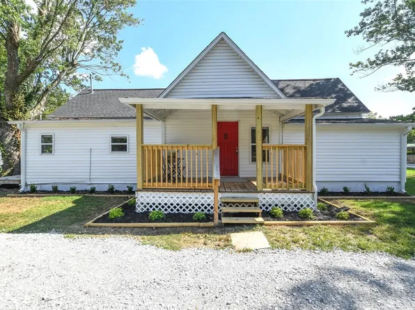 324 N Otis Ave, Gentry, AR 72734