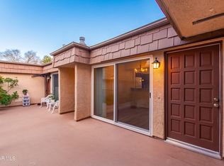 27472 Country Glen Rd, Agoura Hills, CA 91301