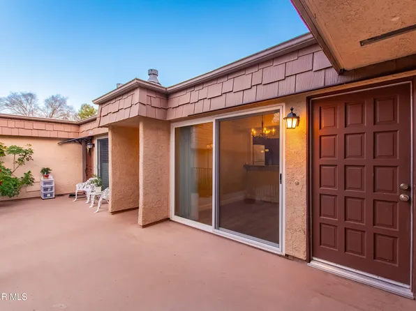 27472 Country Glen Rd, Agoura Hills, CA 91301