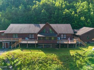 983 Swamp Rd, Hunlock Creek, PA 18621