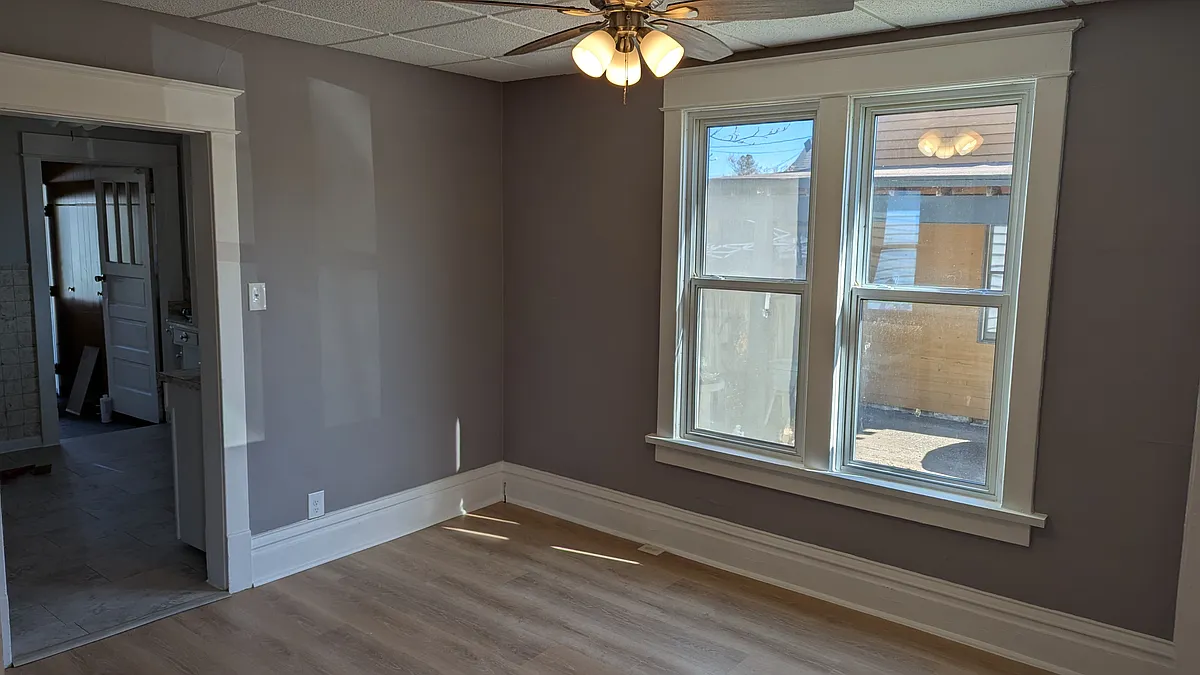 Building Photo - 1109 River Ave