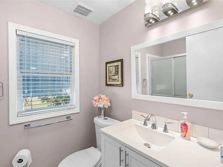 925 Iglesia Dr — Photo 17