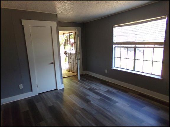 4th image of 5224 Southboro Ct APT B
