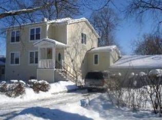 1227 N Channel Dr #W, Round Lake Beach, IL 60073