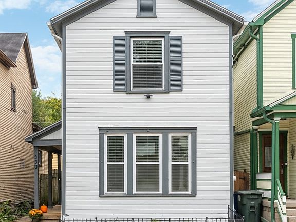 2nd image of 520 Oak St