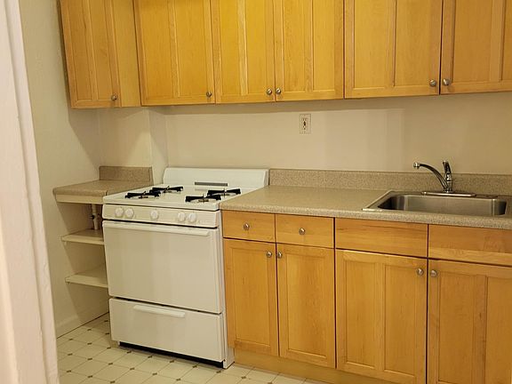 4th image of 1140 Pine St APT 5