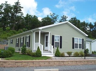 41 Willow Bend Blvd, Plymouth, MA 02360