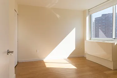 Rented by Kahen Properties