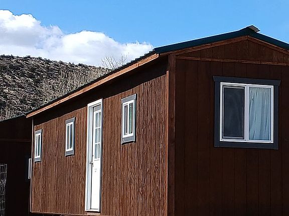 Studio cabin