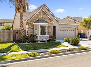 1016 Summer Ln, Patterson, CA 95363