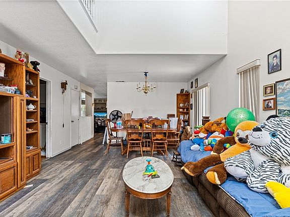 5th image of 4850 Thistle Creek Way
