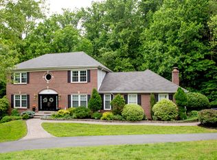 18 Raphael Rd, Hockessin, DE 19707