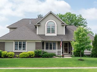 2710 Salem Cir, Marion, IA 52302