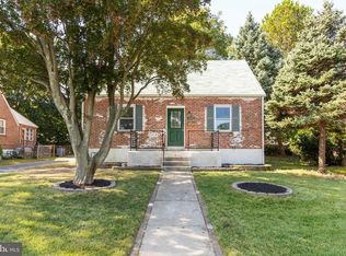 212 Sharon Park Dr, Sharon Hill, PA 19079