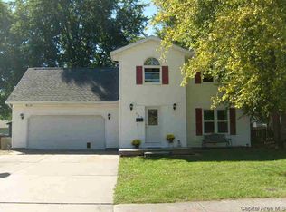 500 E Mulberry St, Chatham, IL 62629