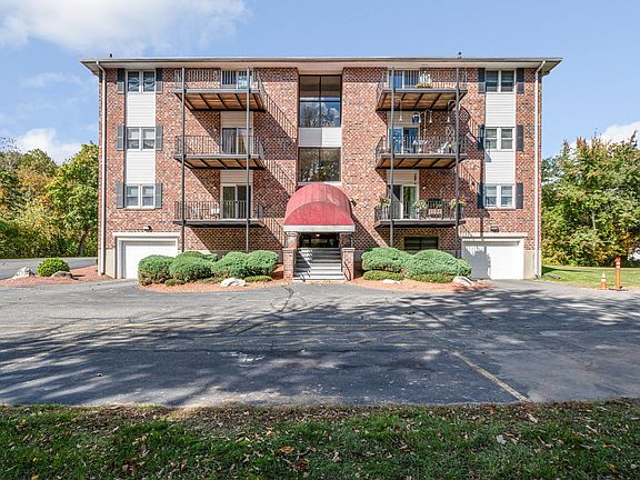 2nd image of 21 Dallas Dr APT 202