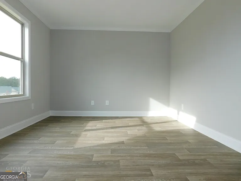 2214 Savannah Dr — Photo 14