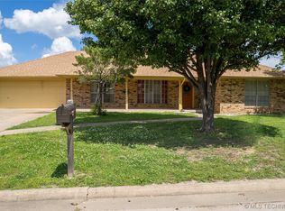 1200 Beaverly St, Ardmore, OK 73401