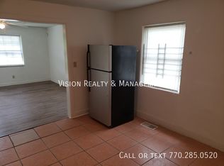 1070 Ollie Cir NW, Atlanta, GA 30314