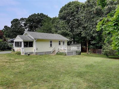 49 Fales Ave, Barrington, RI, 02806