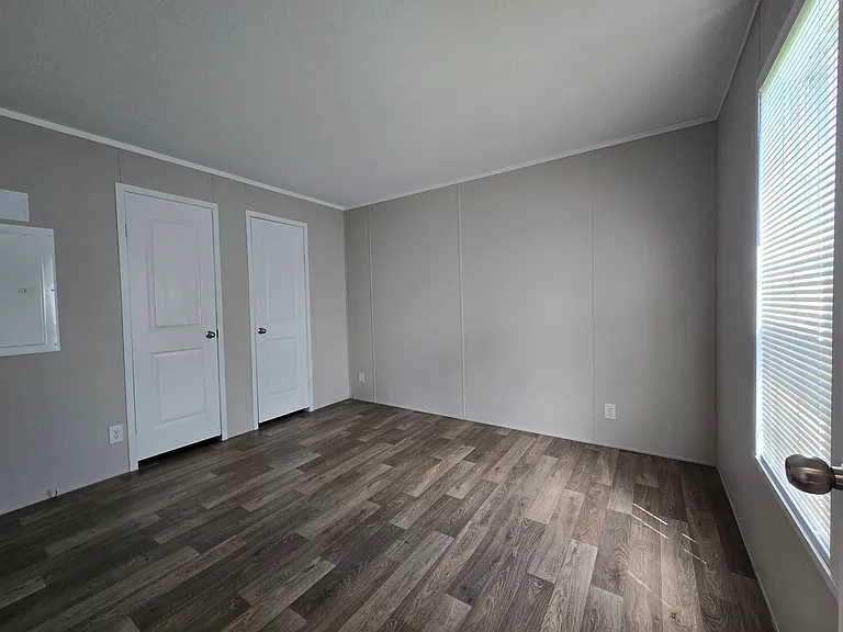 109 Dove Dr — Photo 5