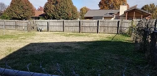 2nd image of 8013 N 117th Ave E