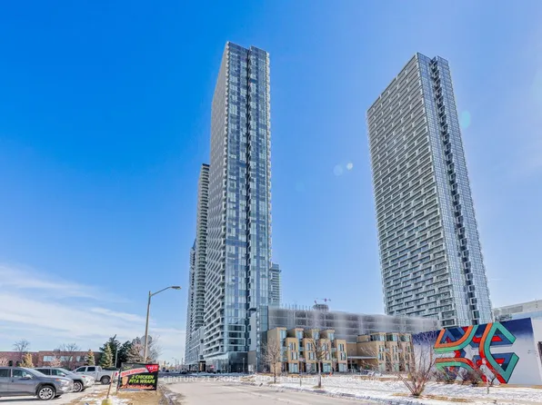 898 Portage Pkwy, Vaughan, ON