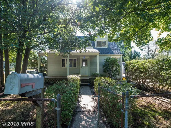 9 Austin Ct, College Park, MD 20740